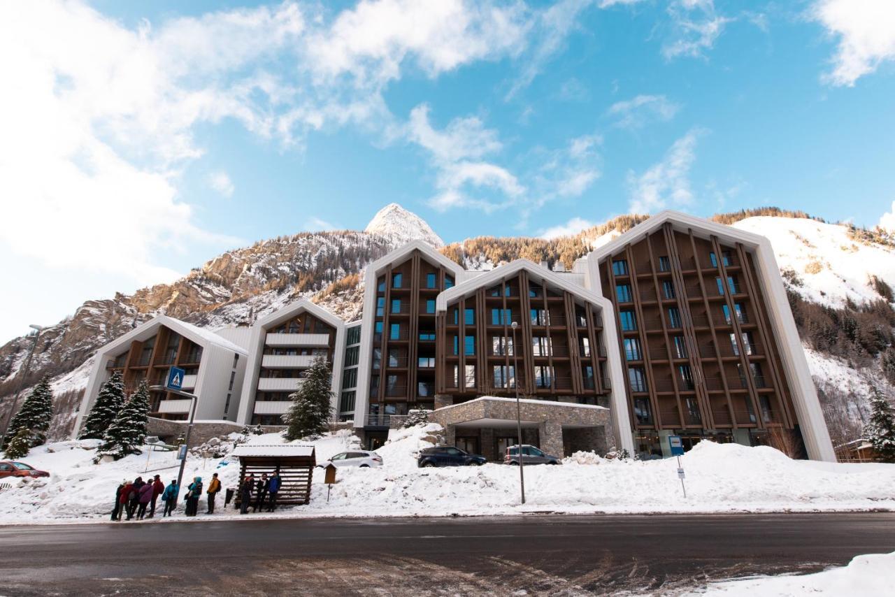 Th Courmayeur Exterior photo