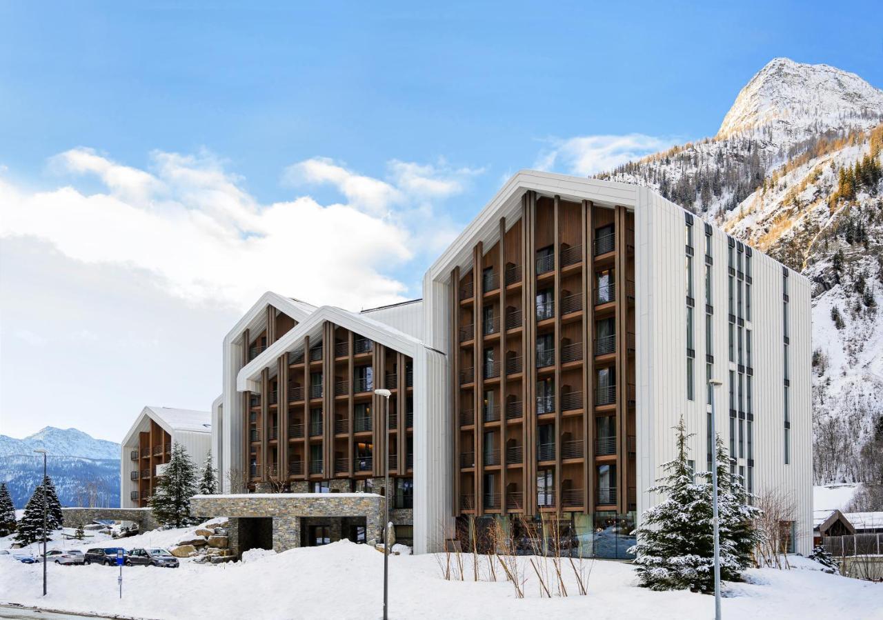 Th Courmayeur Exterior photo