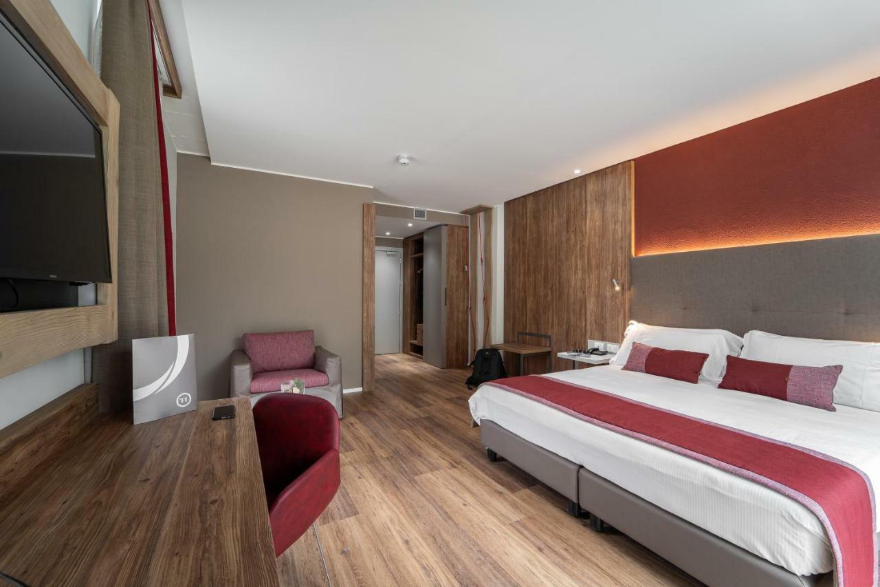 Th Courmayeur Exterior photo